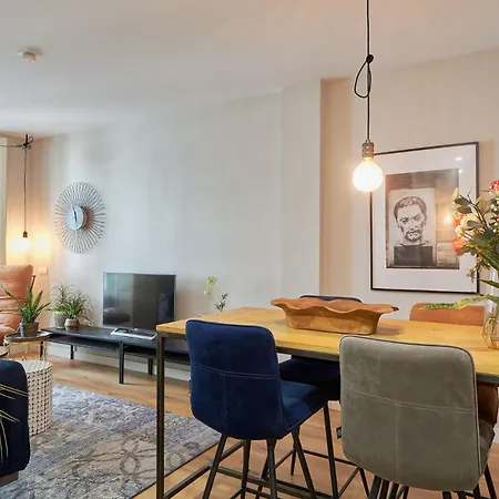 Somera In By Solaga Homes 公寓 *