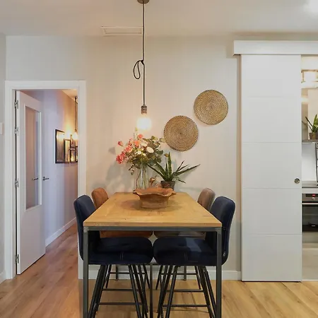 Somera In By Solaga Homes 公寓